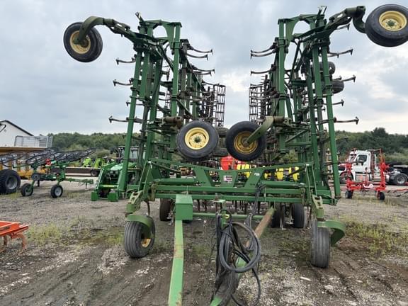 Image of John Deere 2210 Primary image