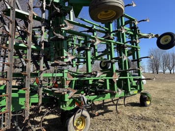 Main image John Deere 2210