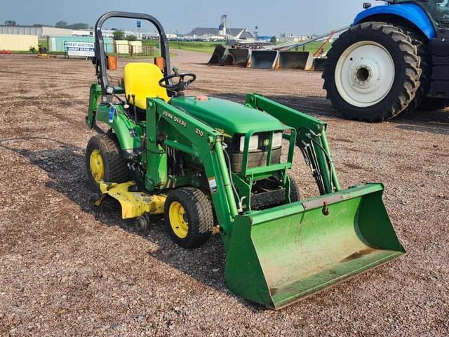 Image of John Deere 2210 equipment image 1