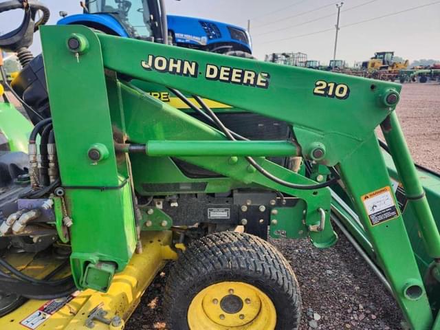 Image of John Deere 2210 equipment image 4