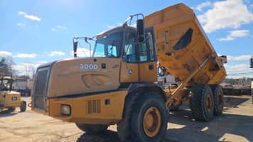 Main image John Deere 300D