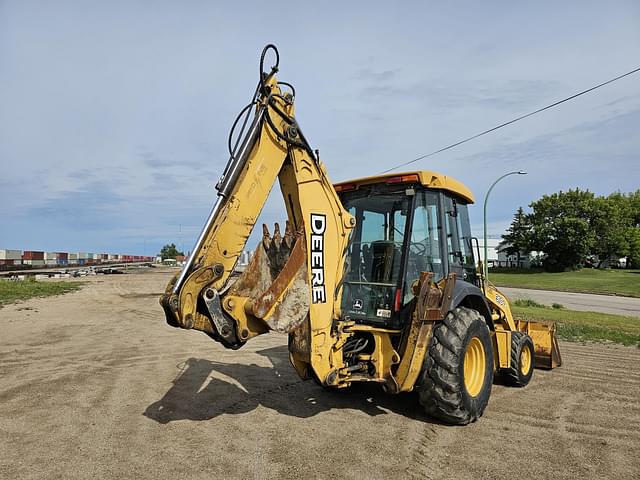 Image of John Deere 310G equipment image 4