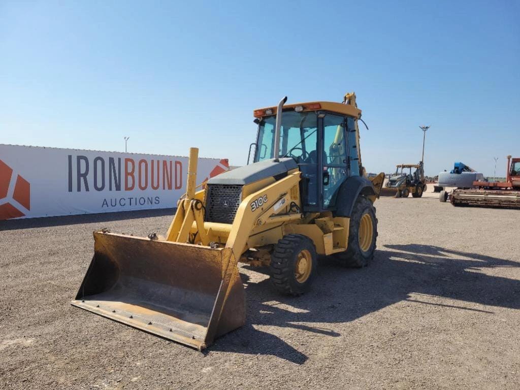 2005 John Deere 310G Equipment Image0