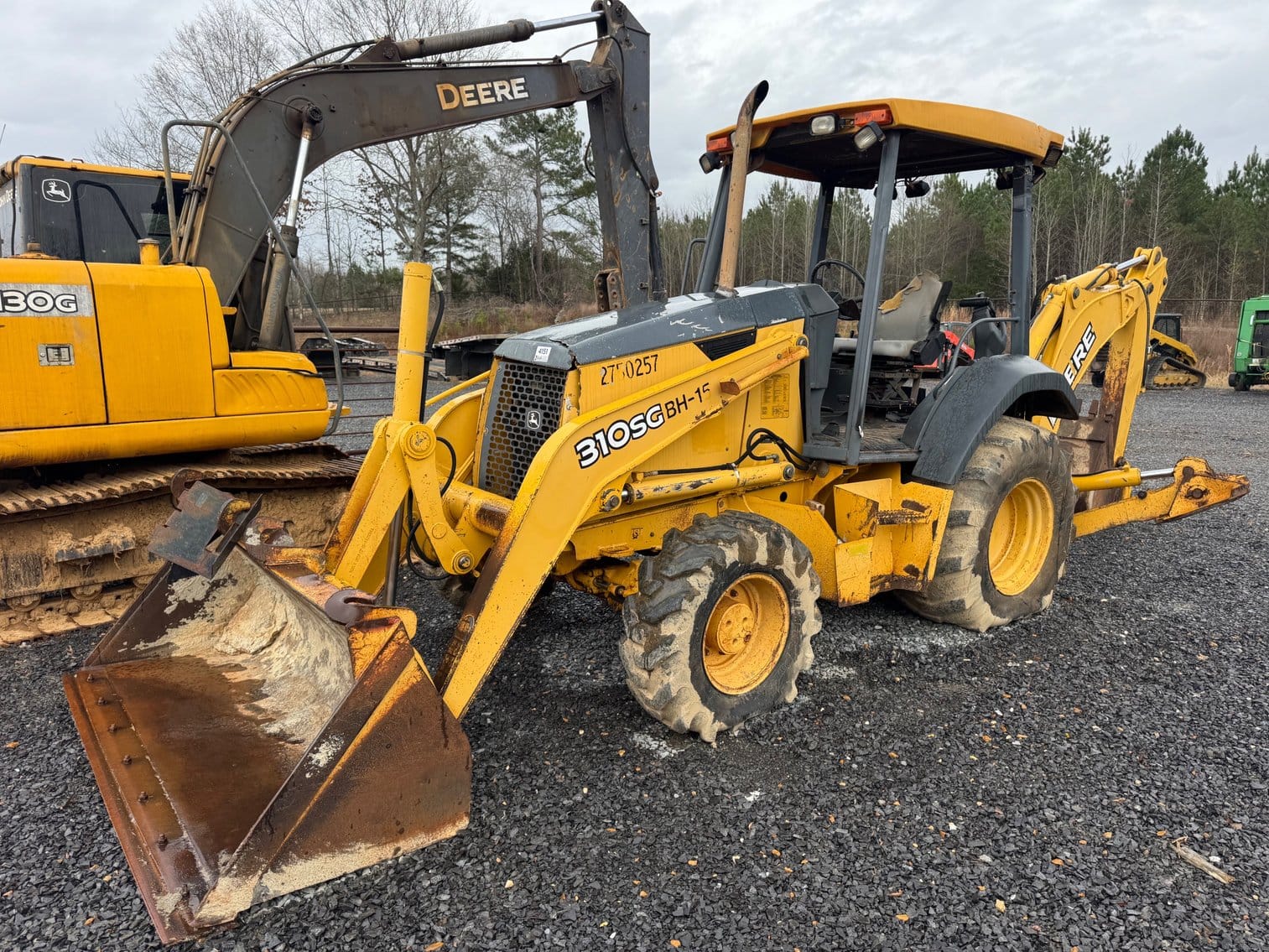 2005 John Deere 310SG Equipment Image0