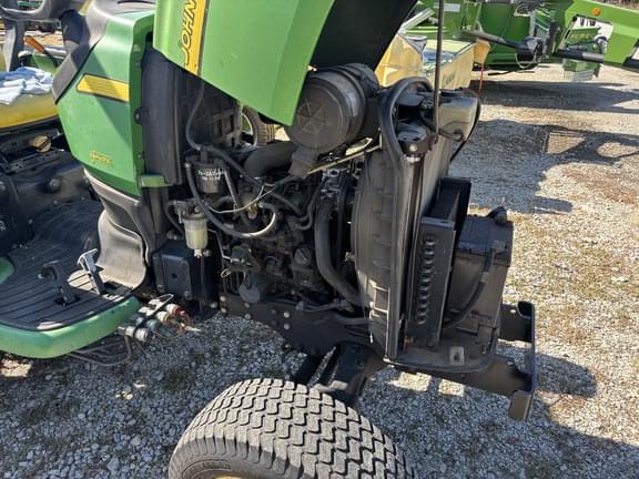 Image of John Deere 3120 equipment image 4