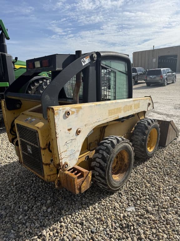 Image of John Deere 317 equipment image 2