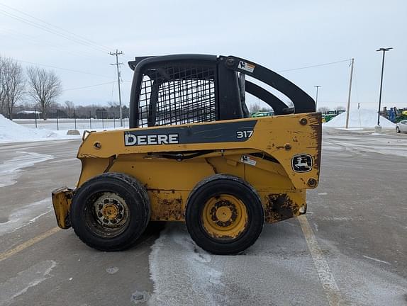 Image of John Deere 317 equipment image 4