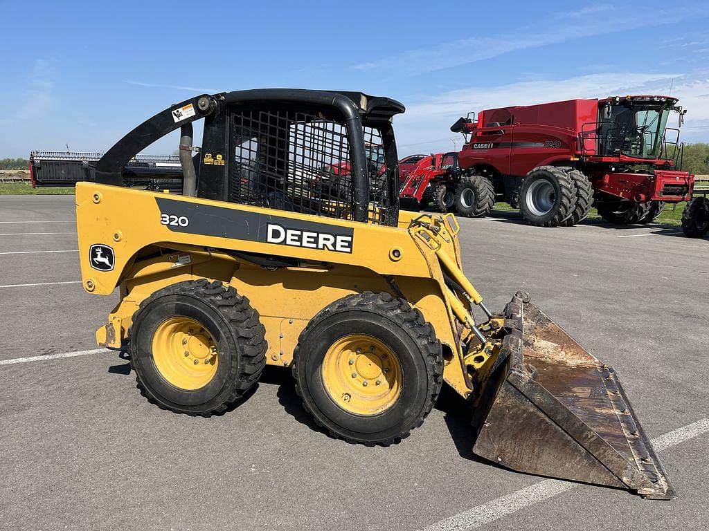 Image of John Deere 320 Primary image