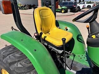 Image of John Deere 3203 equipment image 3