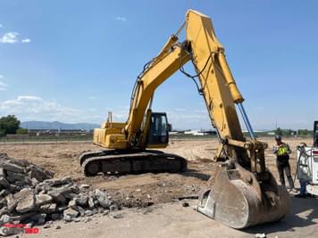 Main image John Deere 330C LC