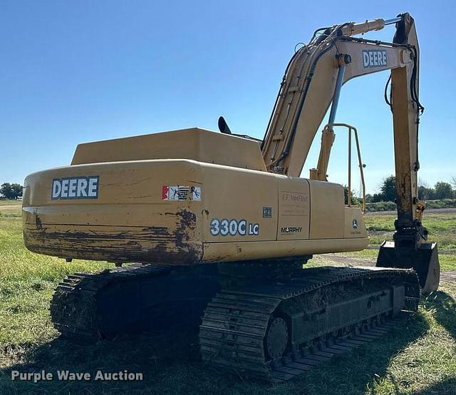 Image of John Deere 330CLC equipment image 4