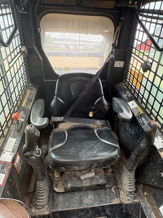 Image of John Deere 332 equipment image 3