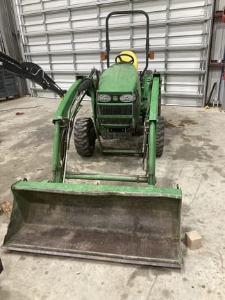 Main image John Deere 3320