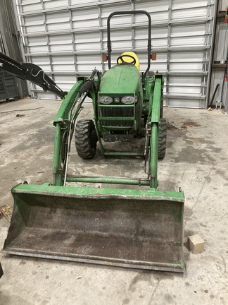Main image John Deere 3320