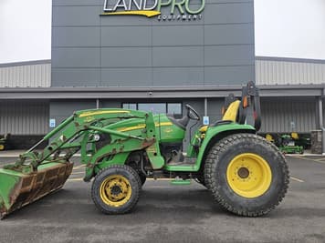 Main image John Deere 3320