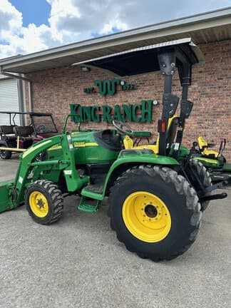 Main image John Deere 3320