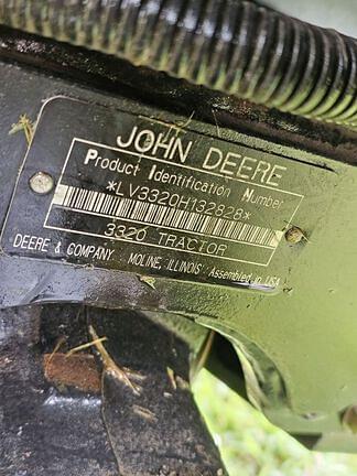 Image of John Deere 3320 equipment image 2