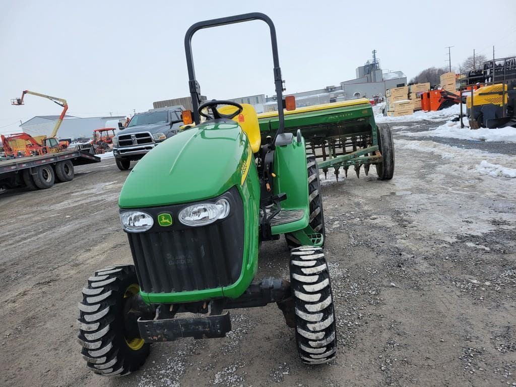 Image of John Deere 3320 Primary image