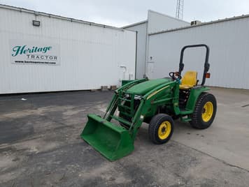 Main image John Deere 3320