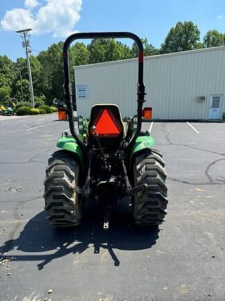 Image of John Deere 3520 equipment image 3