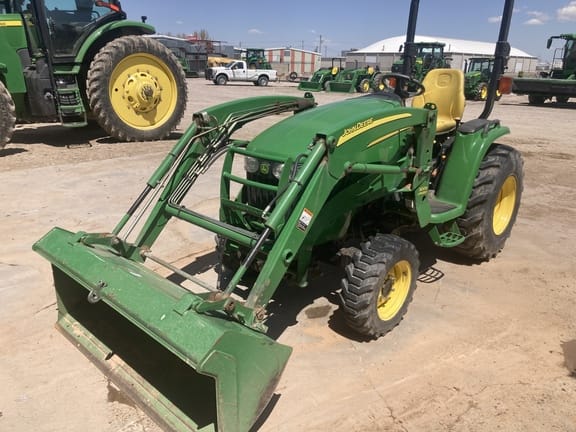 Main image John Deere 3520