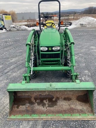 2005 John Deere 3520 Equipment Image0