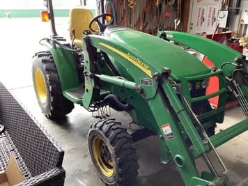 Main image John Deere 3520