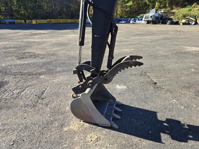 Image of John Deere 35D equipment image 1