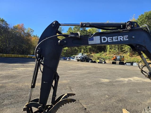 Image of John Deere 35D equipment image 2