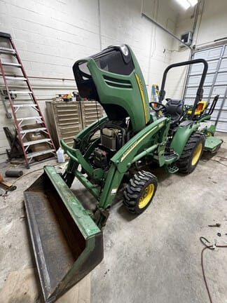 2005 John Deere 3720 Equipment Image0