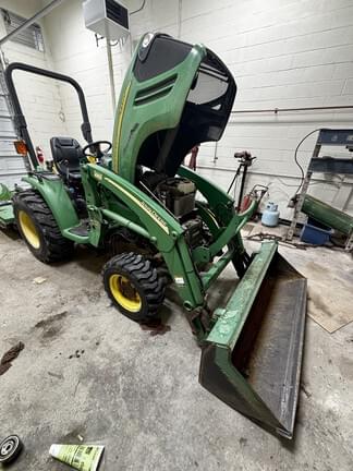 Image of John Deere 3720 equipment image 4