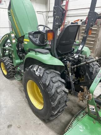 Image of John Deere 3720 equipment image 2
