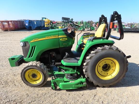 Image of John Deere 3720 equipment image 3