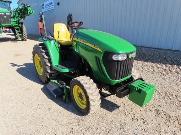 Image of John Deere 3720 equipment image 1