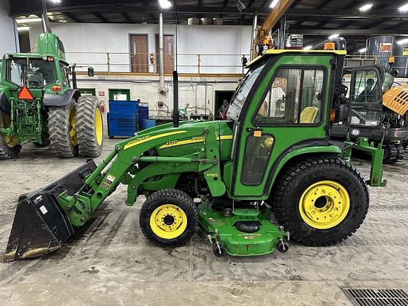 Image of John Deere 3720 equipment image 3