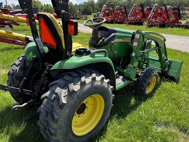 Image of John Deere 3720 equipment image 4