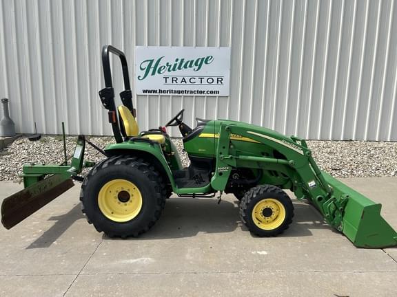 Image of John Deere 3720 equipment image 1