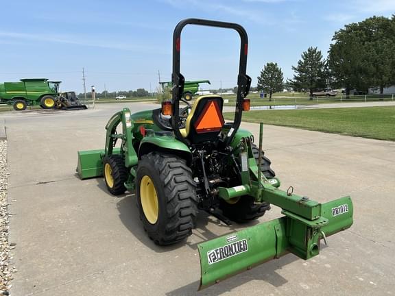 Image of John Deere 3720 equipment image 4
