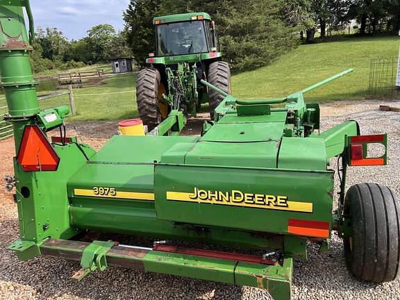 Image of John Deere 3975 equipment image 1