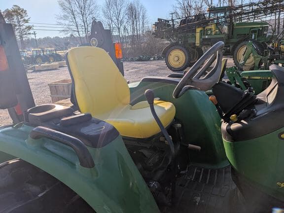 Image of John Deere 4320 equipment image 3