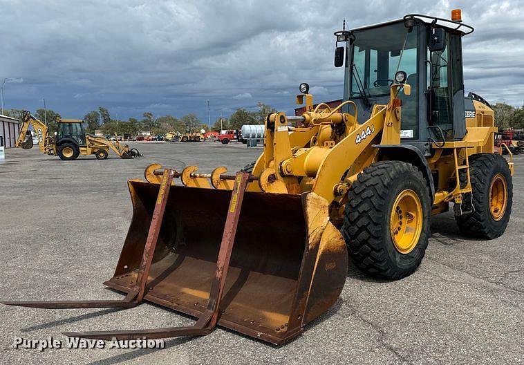 Image of John Deere 444J Primary image