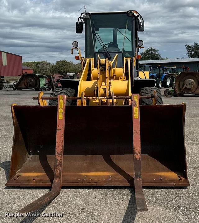 Image of John Deere 444J equipment image 1