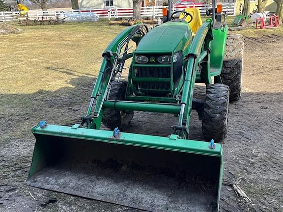 Image of John Deere 4520 equipment image 2