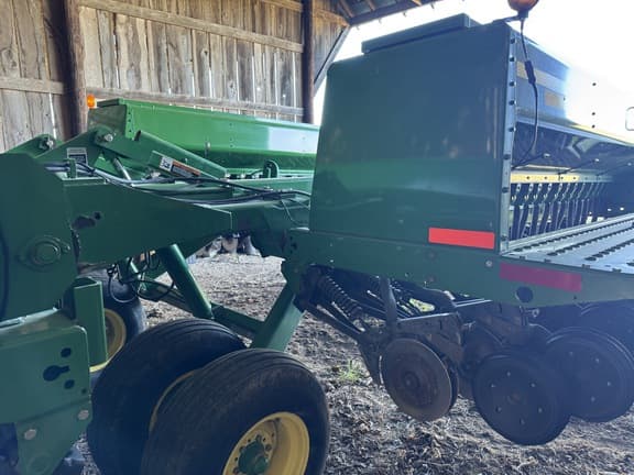 Image of John Deere 455 equipment image 3