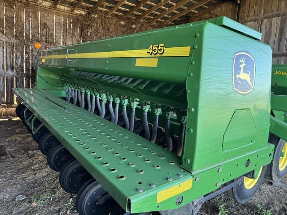 Image of John Deere 455 Primary image