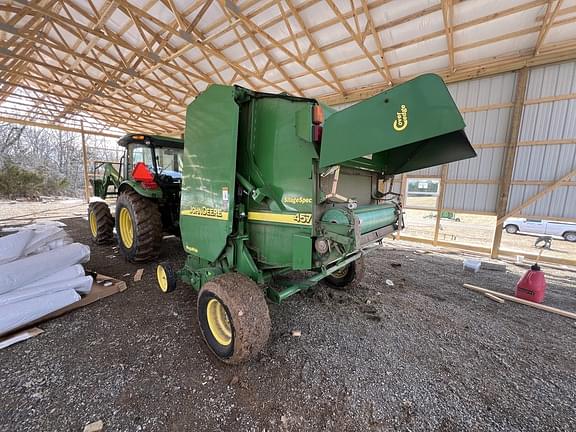 Image of John Deere 457 Silage Special equipment image 4