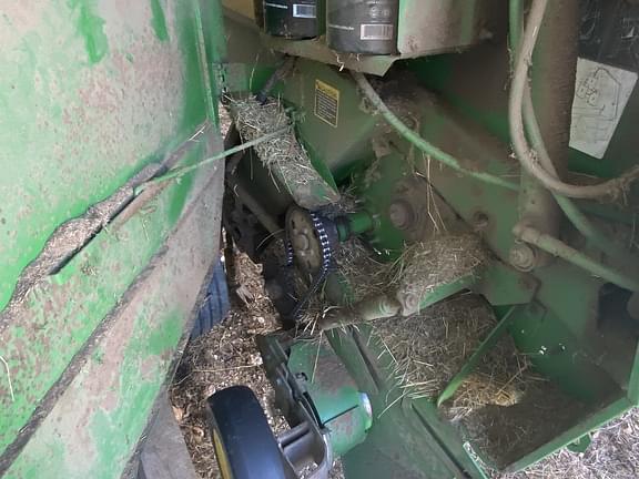 Image of John Deere 467 MegaWide equipment image 3