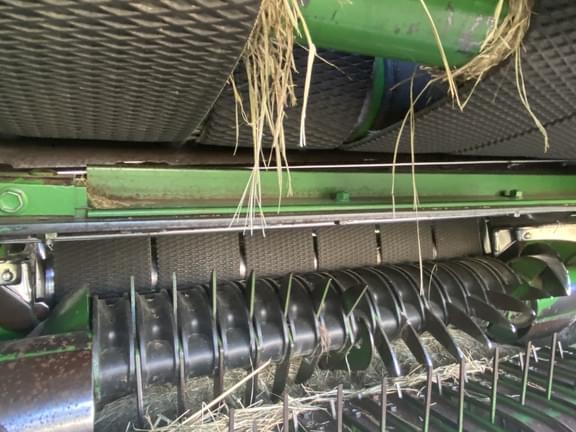 Image of John Deere 467 MegaWide equipment image 4