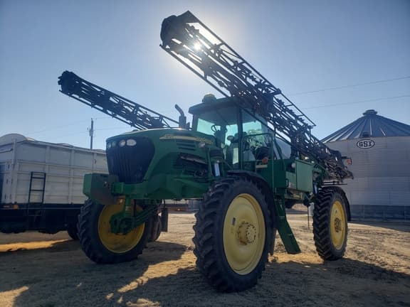 Image of John Deere 4720 equipment image 2