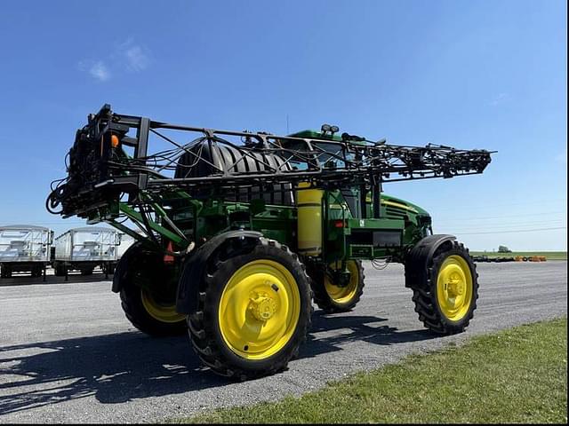 Image of John Deere 4720 equipment image 4